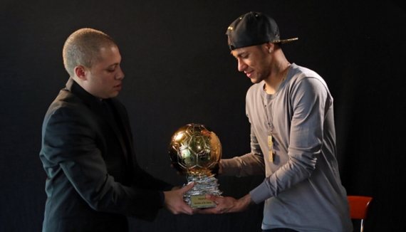 答案取决于 答案取决于